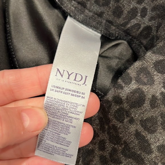 NYDJ size 20 lift tuck technology black and gray cheetah pull on pants. - Picture 3 of 4